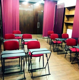 ROOMS FOR CONFERENCES, SEMINARS, CORPORATE EVENTS